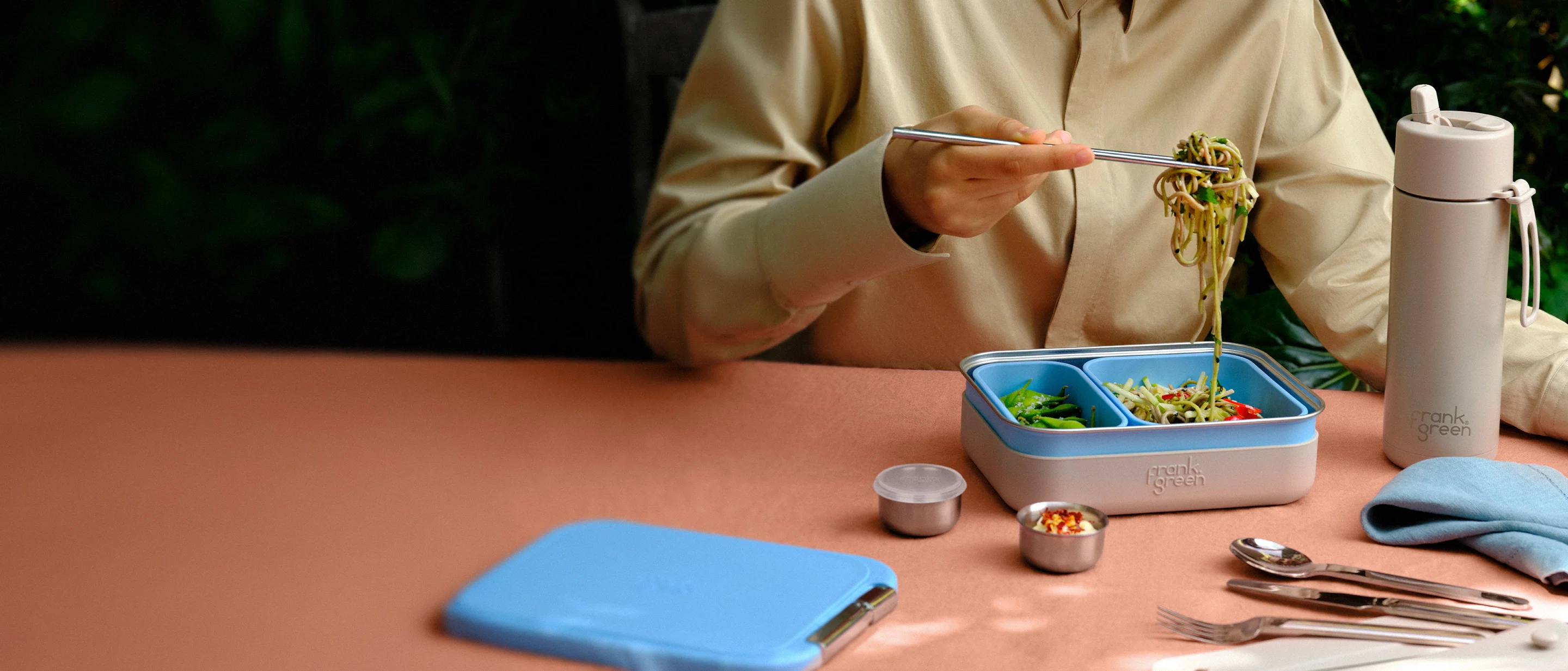 Sip Sustainably and Spill-Free